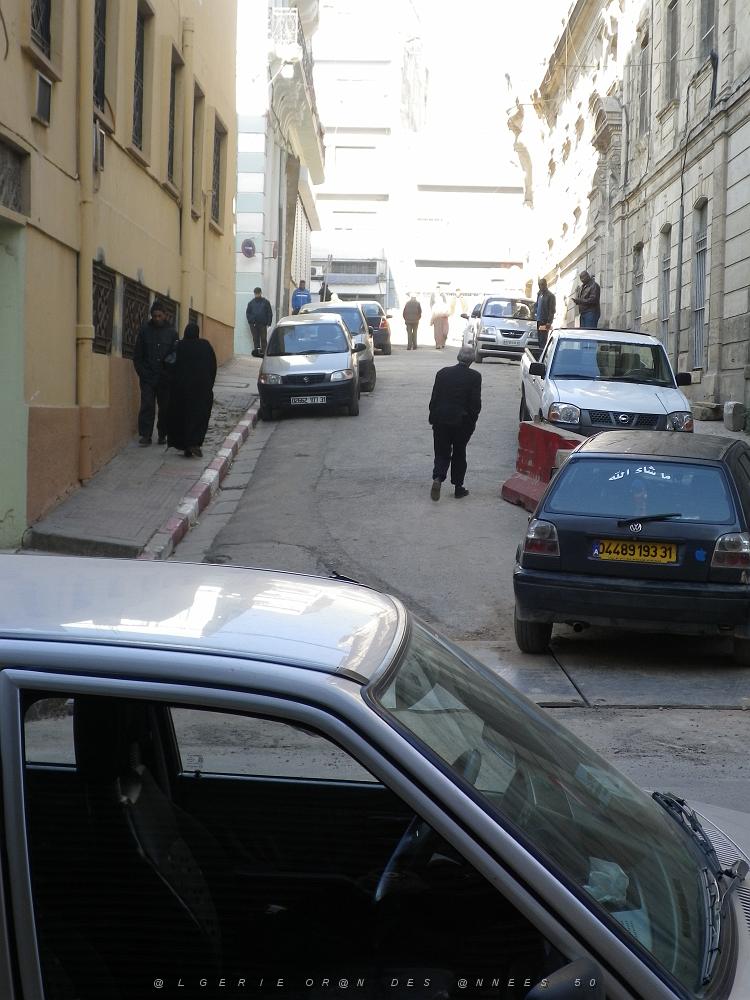 1227 ruelle derriere l'hotel de ville d'oran .JPG